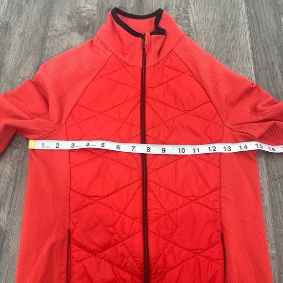 Athleta Insulated Flurry PrimaLoft Jacket Red Size S #383707 T0403 light weight - Picture 7 of 14